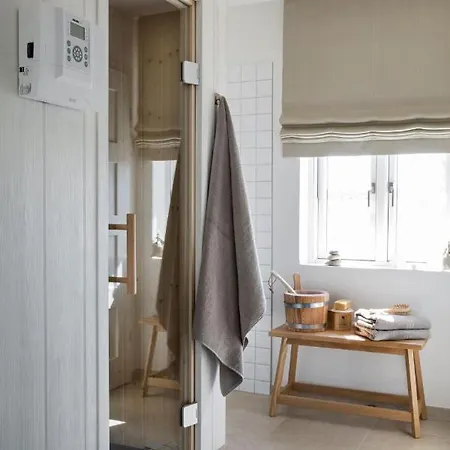 Vakantiehuis Reetdorf Geltinger Birk Atelierhaus Schilfinsel