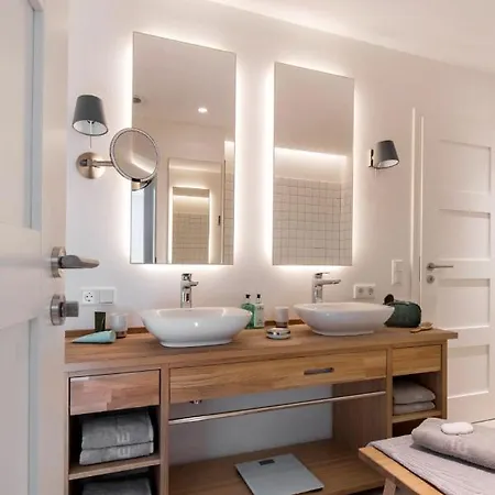 Vakantiehuis Reetdorf Geltinger Birk Atelierhaus Schilfinsel Nieby (Nieby, Schleswig-Flensburg)