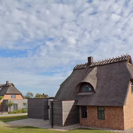 Reetdorf Geltinger Birk Atelierhaus Schilfinsel Holiday home *